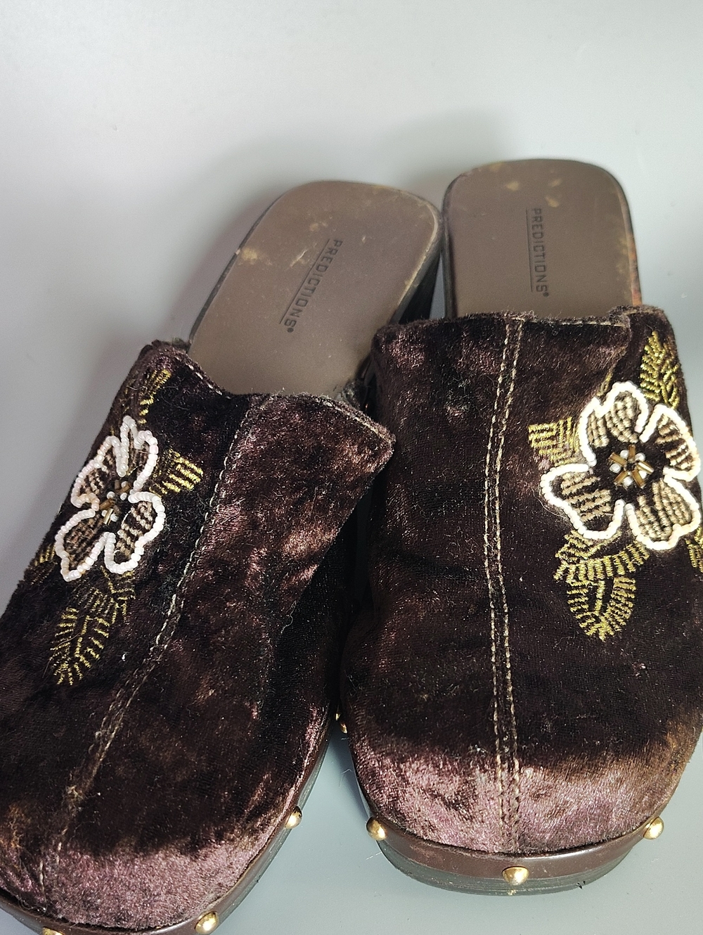 Predictions Brown Velvet Floral Embroidered Clogs